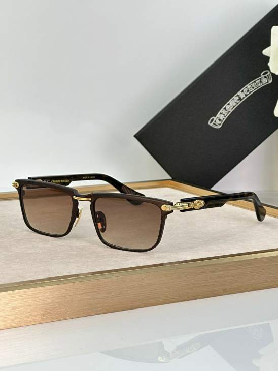 Picture of Chrome Hearts Sunglasses _SKUfw65131862fw